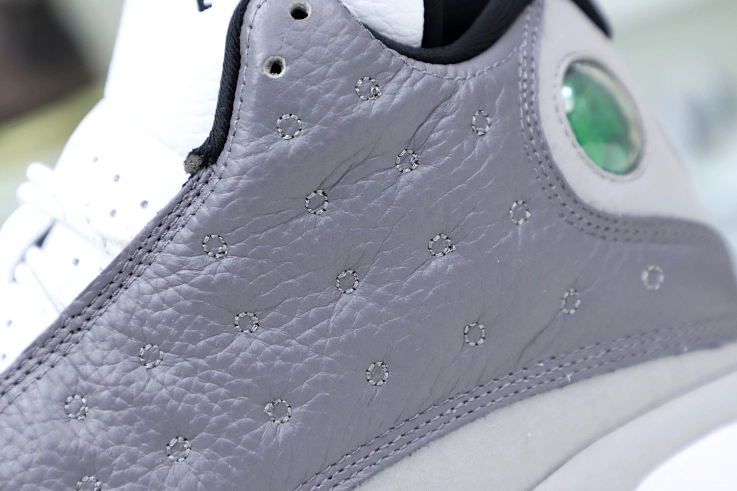 -414571-016 'ATMOSPHERE AIR JORDAN 13 RETRO GREY' 0128